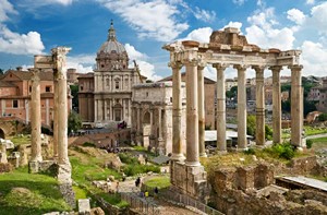 Italy - Ancient Plaza
